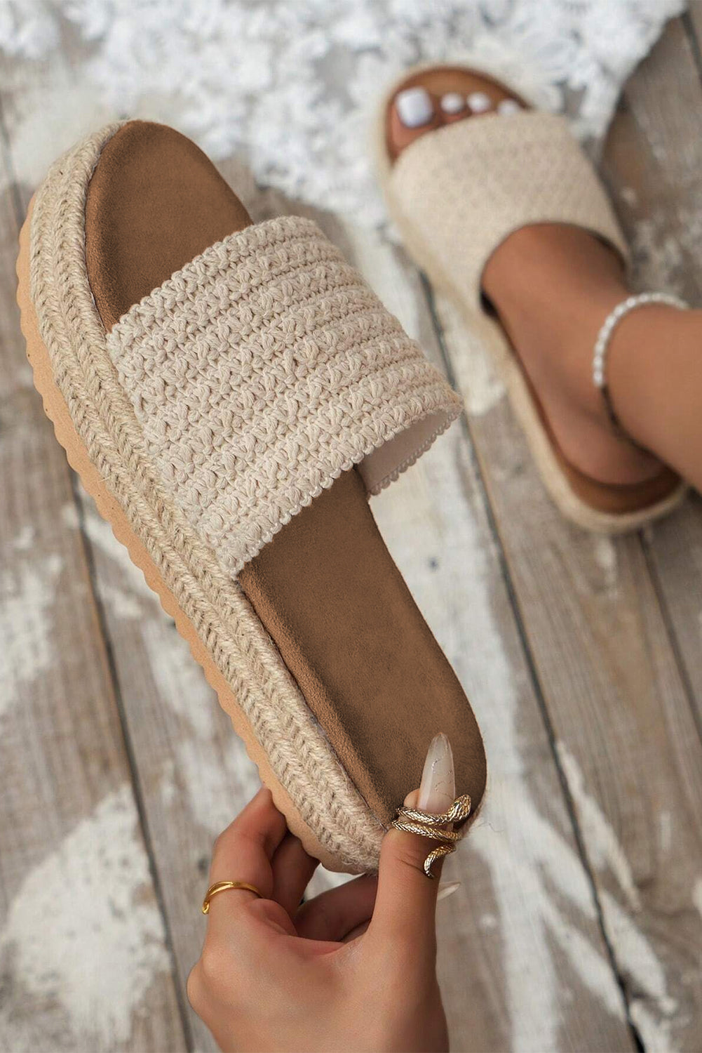 Women's Boho Woven Non-slip Wedge Slippers With Woven Design