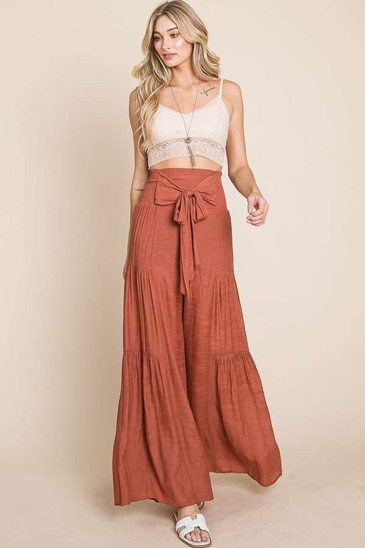 Women's Wide Leg, Barrel Waist Back Pants....TRENDING NOW!