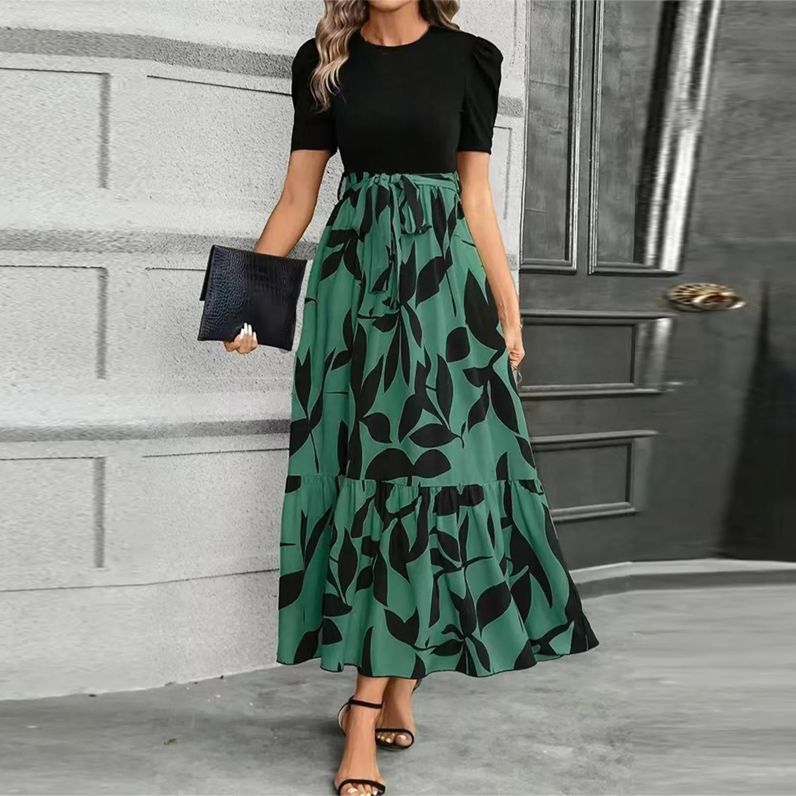 Women's Round Neck Dress, Short Sleeved, Floral Print Dresses.....20% OFF!