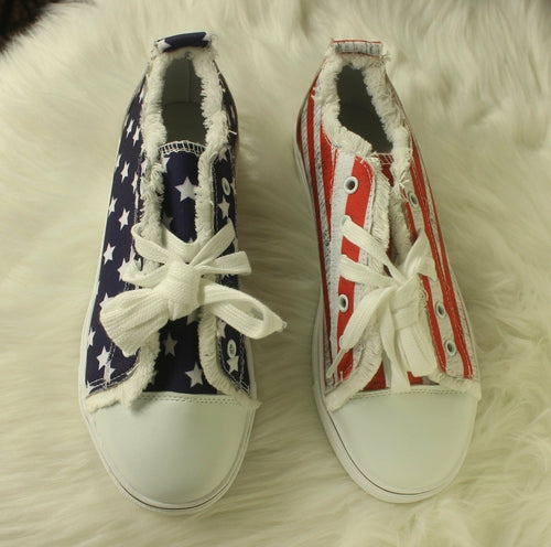 Women's Stars & Striped Lace Up Sneakers, Round Toe Casual Shoes.