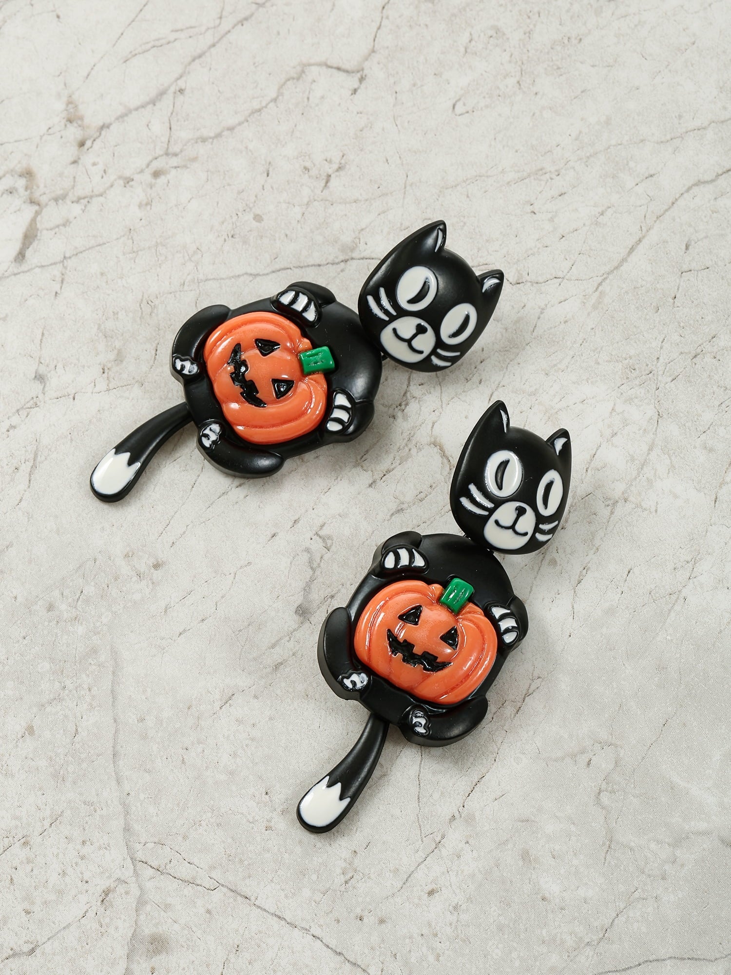 Halloween Black Cat Earrings, 1 Pair.....